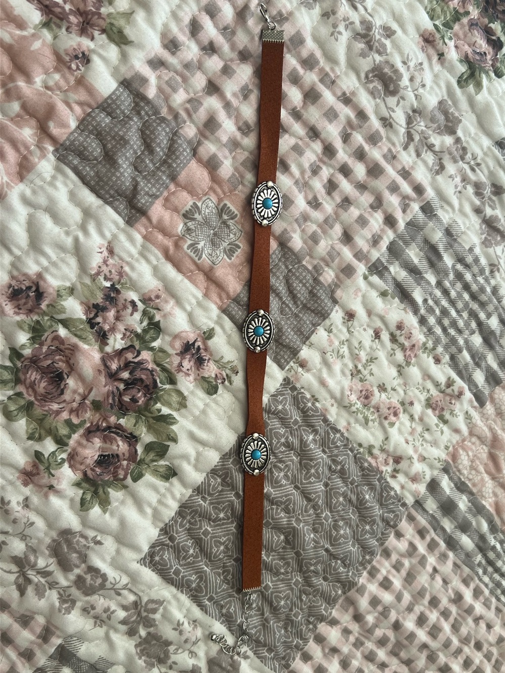 Brown Necklace with Turquoise-Accents